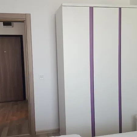 Apartament Zoras-vest